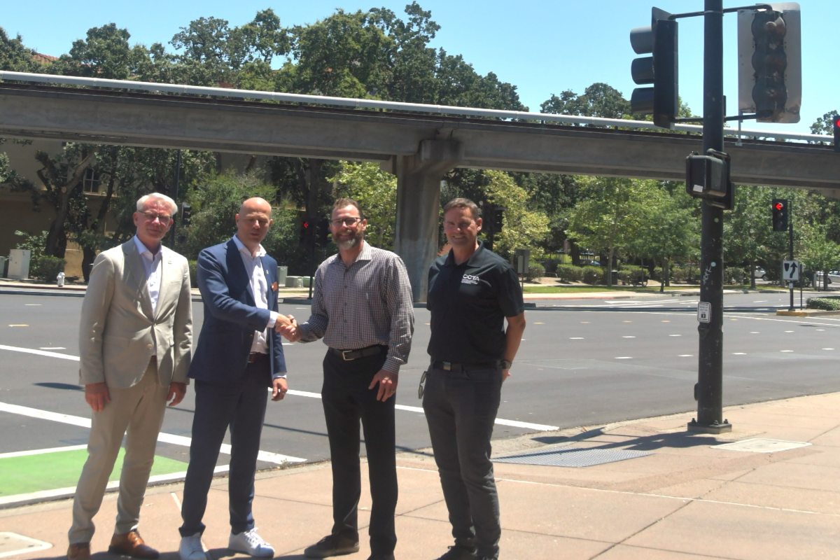 Collaboration demonstrates real-time connected mobility